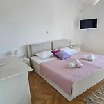 Mila & Johnny * Duće