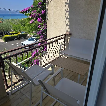 Apartman Mila & Johnny *